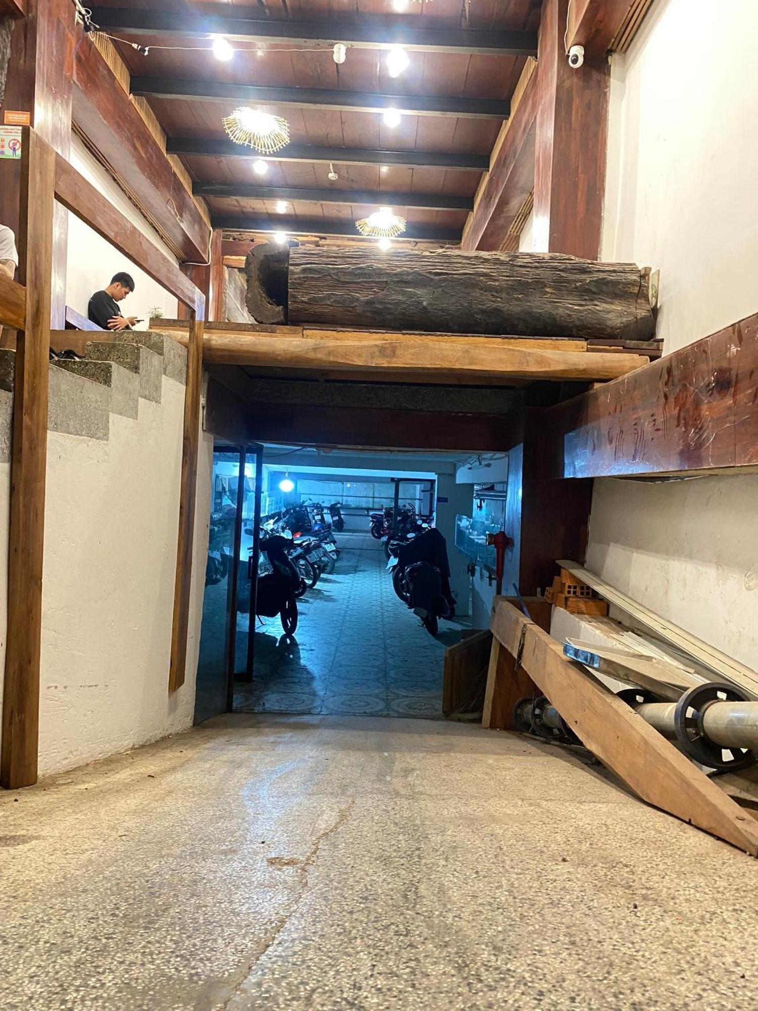 The Gk House Hostel, Ecolliving, Central City, Natural Wooden, Chill View Rooftop, Restaurant And Cocktail Bar Ho Chi Minh-stad Buitenkant foto